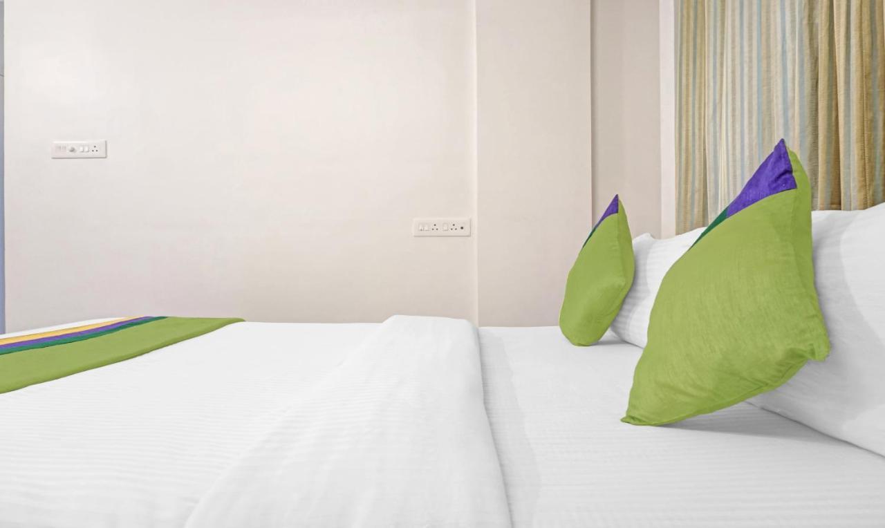 Treebo Diamond Residency - Ddpk Inn 푸네 외부 사진