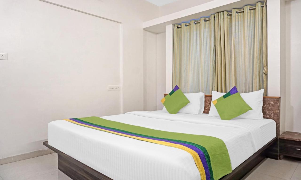 Treebo Diamond Residency - Ddpk Inn 푸네 외부 사진
